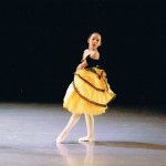 今田バレエ研究所2011年発表会　小品集「くるみ割人形」よりスペインの踊り